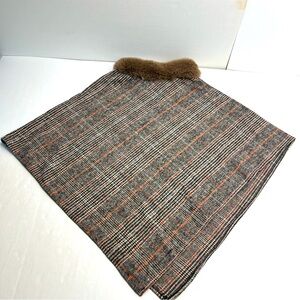 Vintage Faux Fur Neckline‎ Plaid Cape One Size Brown See Measurements Preppy